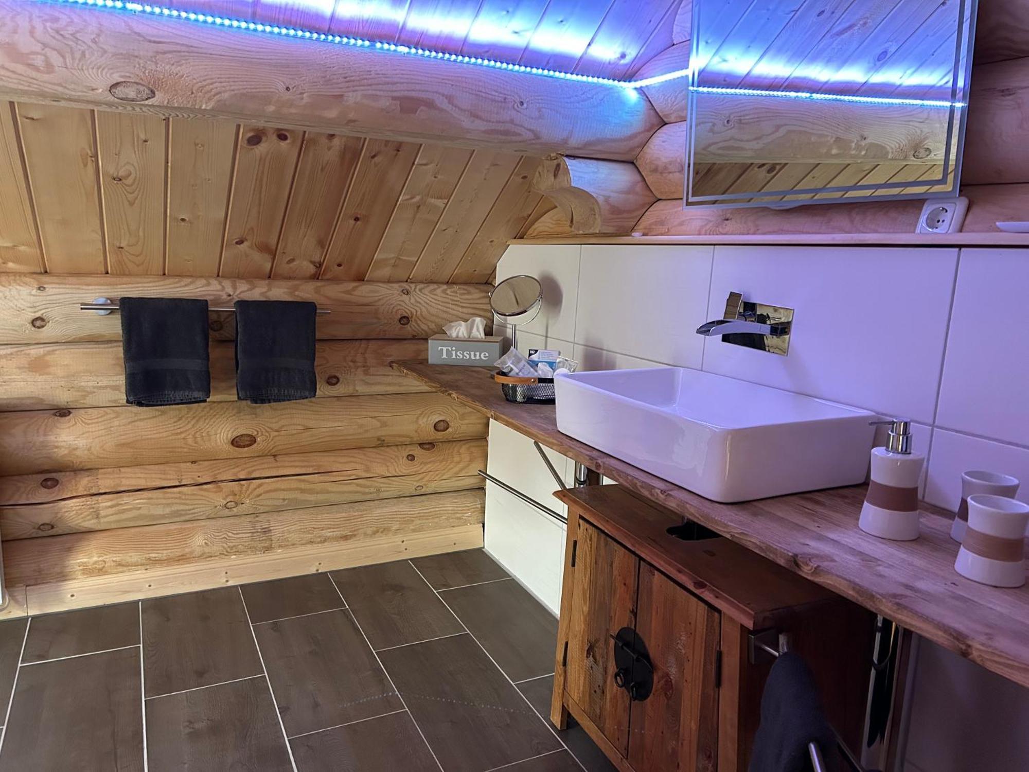 Traumzeit Hahnenkleer Huette Holiday home *